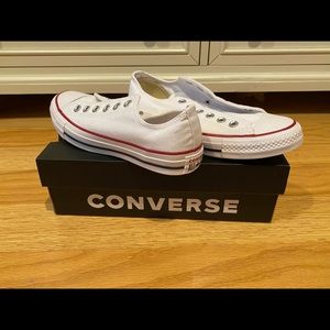 BRAND NEW CONVERSE